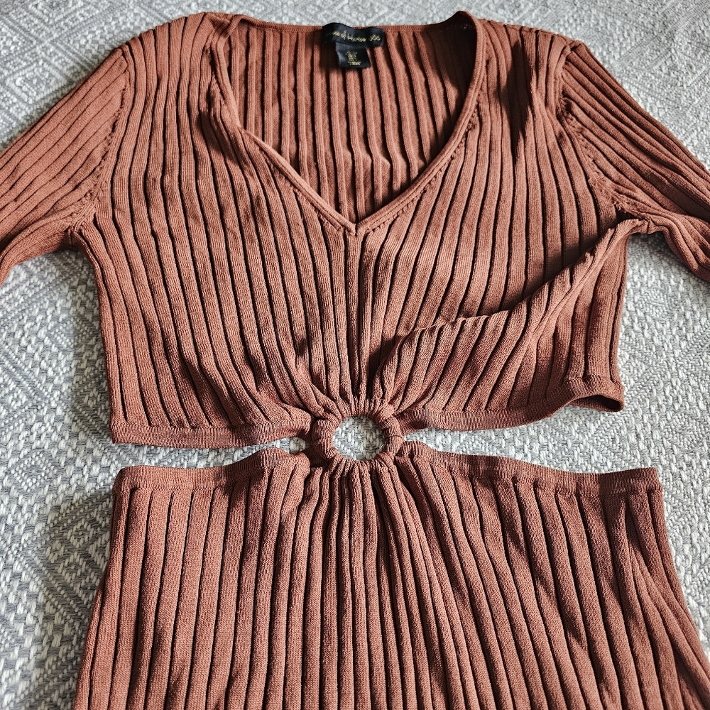House Of Harlow 1960 Long Sleeve Ribbed O Ring Midi Dress Rust Orange - Fall - S - Picture 2 of 16